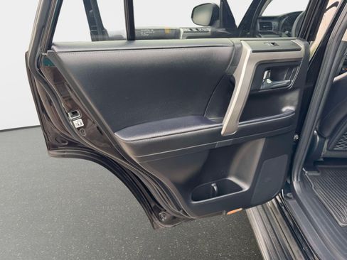 Certified 2024 Toyota 4Runner Limited AWD/4WD image 21