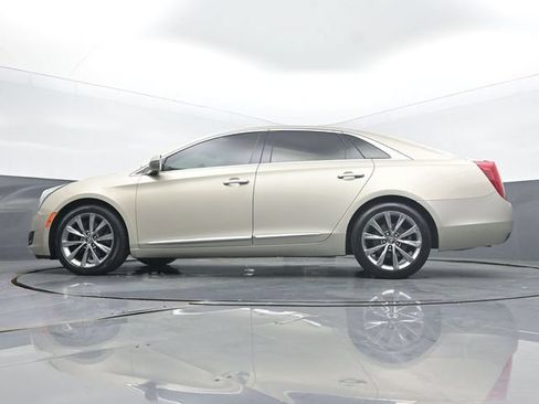 Used 2015 Cadillac XTS FWD image 46