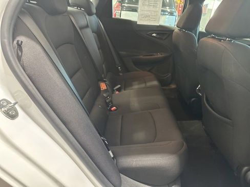 Used 2024 Chevrolet Malibu LT image 16