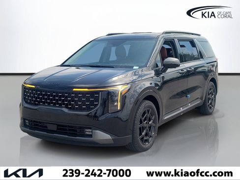 New 2026 Kia Carnival SX FWD image 3