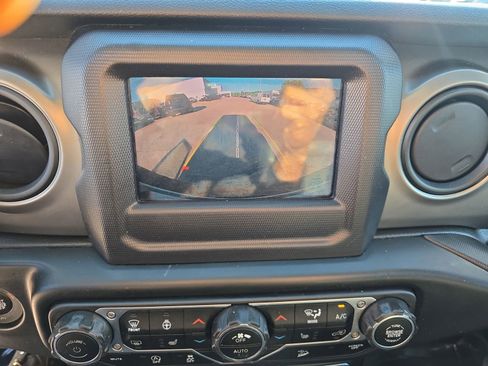 Used 2020 Jeep Wrangler Unlimited Sport AWD/4WD image 26
