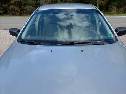 Used 2012 Ford Fusion S image 4