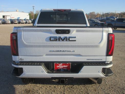 New 2026 GMC Sierra 2500 Denali Ultimate image 6
