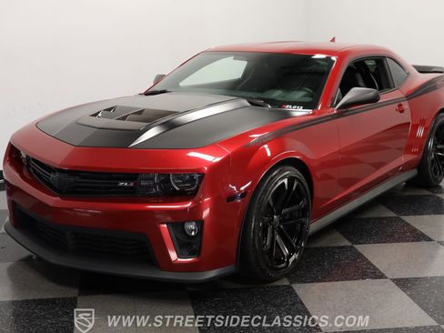 Used 2013 Chevrolet Camaro ZL1 image 17