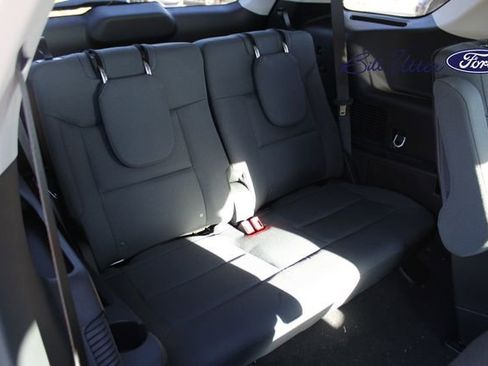 New 2026 Ford Explorer Active image 9