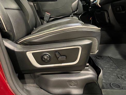 Used 2020 RAM 1500 Laramie image 38