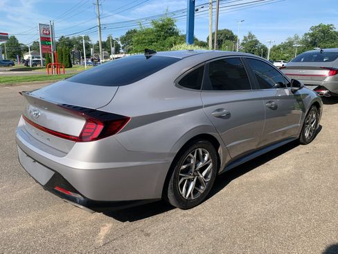Used 2023 Hyundai Sonata SEL FWD image 7