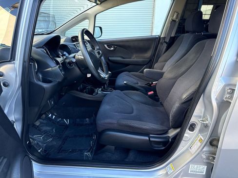Used 2013 Honda Fit Sport image 9