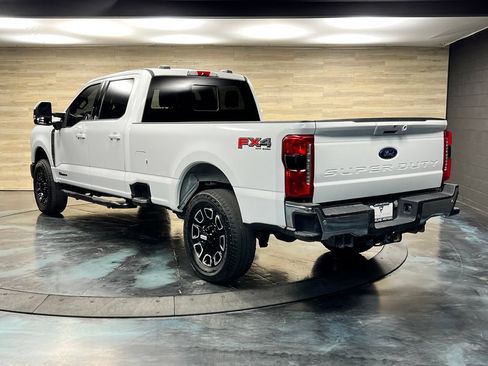 Used 2023 Ford F250 Lariat w/ FX4 Off-Road Package AWD/4WD image 15