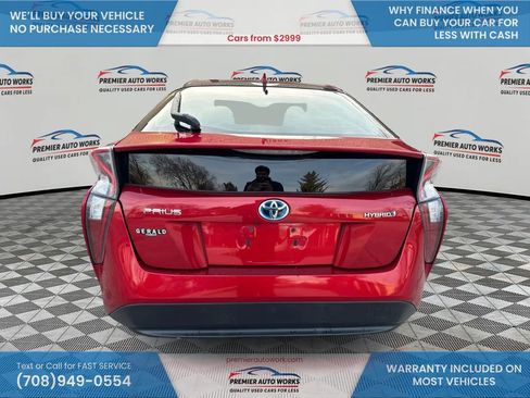 Used 2017 Toyota Prius Two w/ Carpet Mat Package image 5
