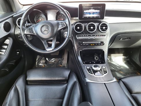 Used 2019 Mercedes-Benz GLC 300 image 19
