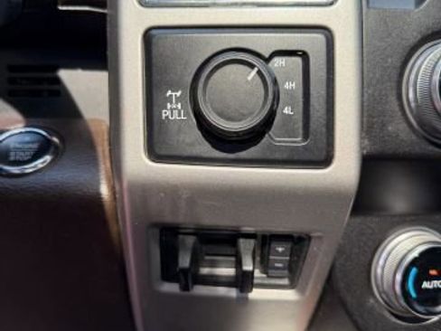 Used 2019 Ford F350 King Ranch w/ King Ranch Ultimate Package AWD/4WD image 38