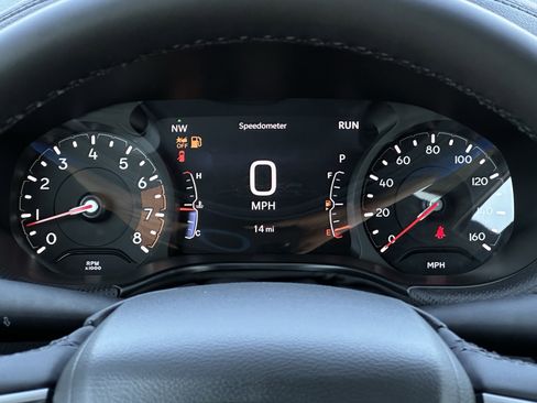 New 2026 Jeep Compass Latitude image 11