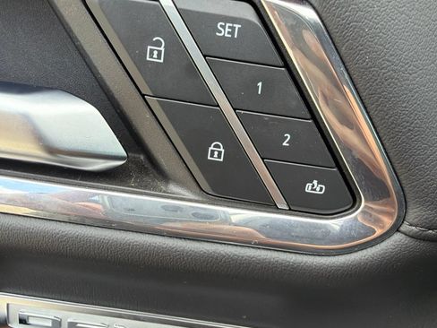 Used 2023 GMC Sierra 1500 Denali RWD image 21