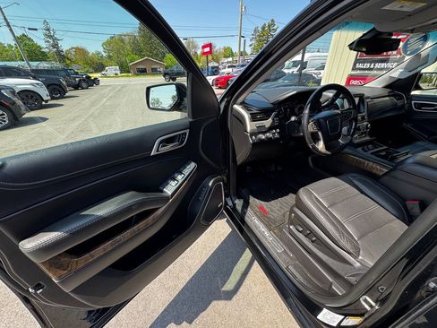 Used 2018 GMC Yukon Denali w/ Denali Ultimate Package AWD/4WD image 10