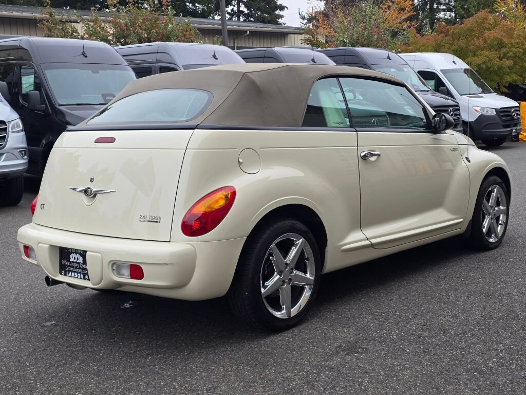 Used 2005 Chrysler PT Cruiser GT FWD image 19
