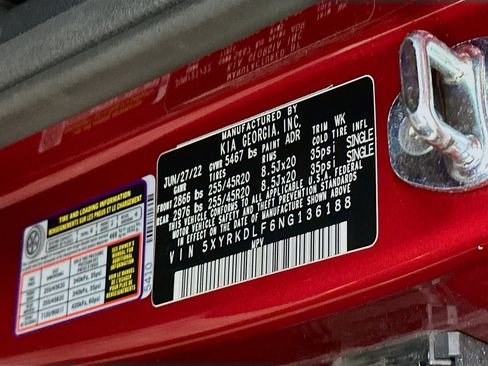 Used 2022 Kia Sorento SX image 12