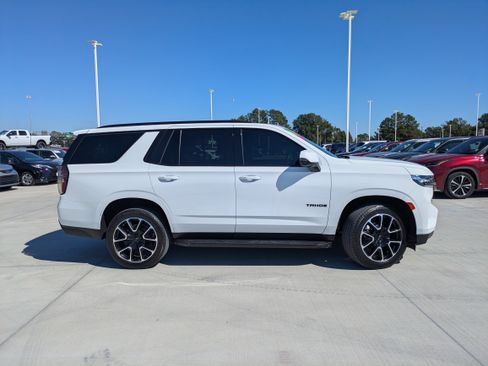 Used 2022 Chevrolet Tahoe RST w/ Luxury Package image 8