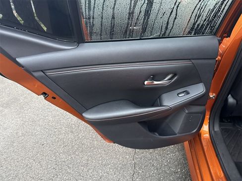 Used 2024 Nissan Sentra SR w/ Trunk Package image 21