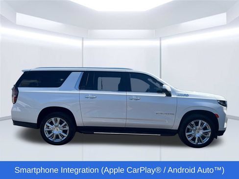 Used 2024 Chevrolet Suburban High Country AWD/4WD image 7