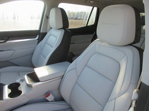 New 2026 GMC Terrain Denali image 12