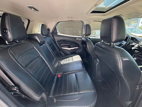 Used 2019 Ford EcoSport Titanium FWD image 15