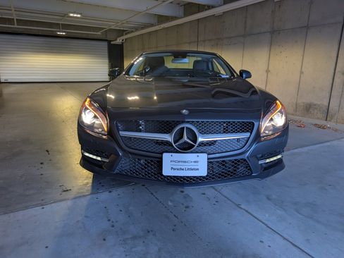Used 2014 Mercedes-Benz SL 550 image 12