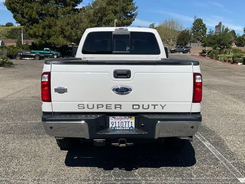 Used 2015 Ford F250 King Ranch w/ King Ranch w/Chrome Package image 6