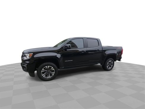 Certified 2022 Chevrolet Colorado Z71 w/ Safety Package image 4