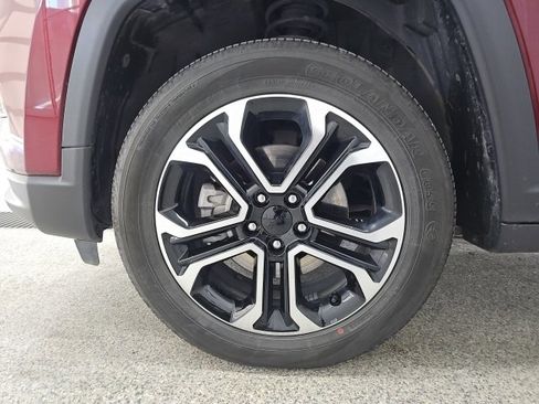 Used 2022 Jeep Compass Limited image 9