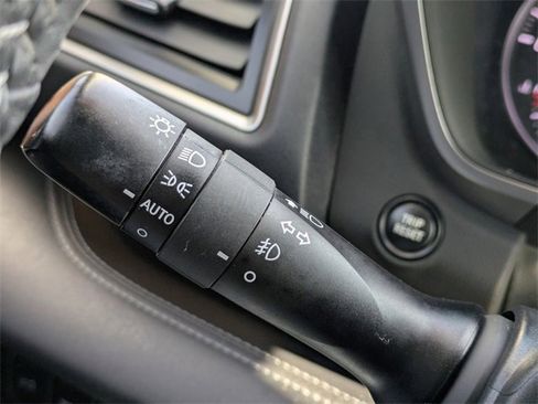 Used 2023 Subaru Ascent Touring image 29