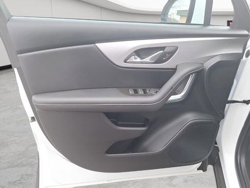 Used 2023 Chevrolet Blazer LT image 16