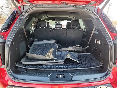 Certified 2020 Ford Explorer ST w/ ST Street Pack image 17