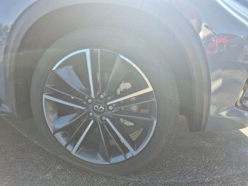 Used 2025 INFINITI QX50 Sport AWD/4WD image 7