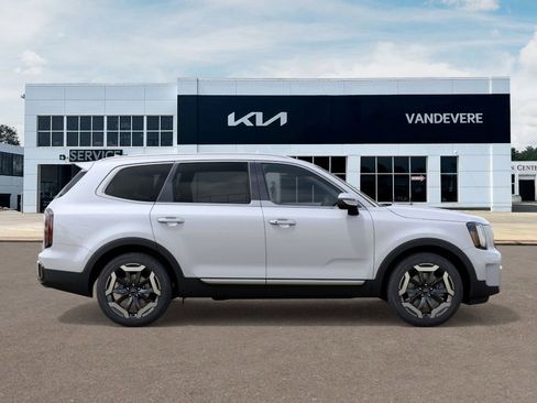 New 2025 Kia Telluride EX image 7
