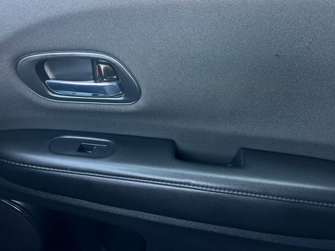 Used 2022 Honda HR-V Sport image 20