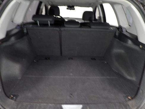 Used 2010 Hyundai Elantra SE FWD image 7