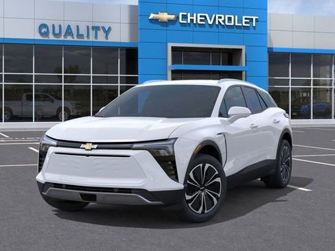 New 2026 Chevrolet Blazer EV LT image 6