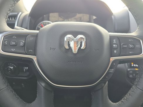 Used 2025 RAM 1500 Big Horn image 28
