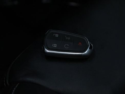 Used 2019 Cadillac XT4 Premium Luxury image 15