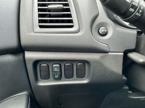 Used 2025 Mitsubishi Outlander Sport ES AWD/4WD image 15