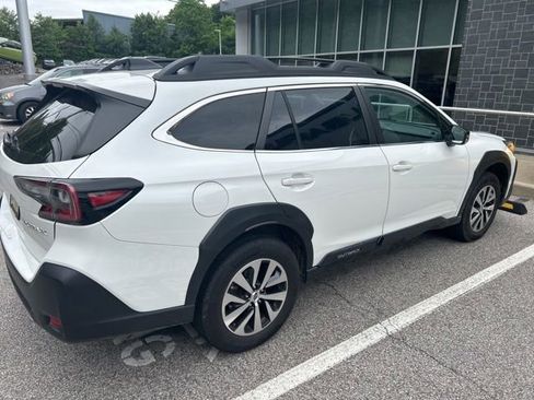 Certified 2024 Subaru Outback Premium AWD/4WD image 7
