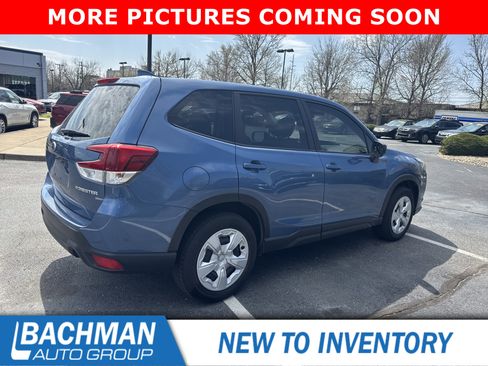 Used 2022 Subaru Forester image 3