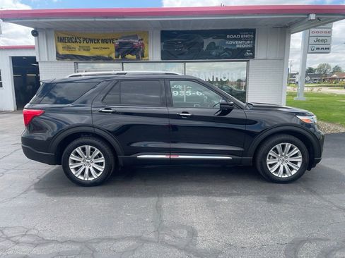 Used 2020 Ford Explorer Limited AWD/4WD image 2