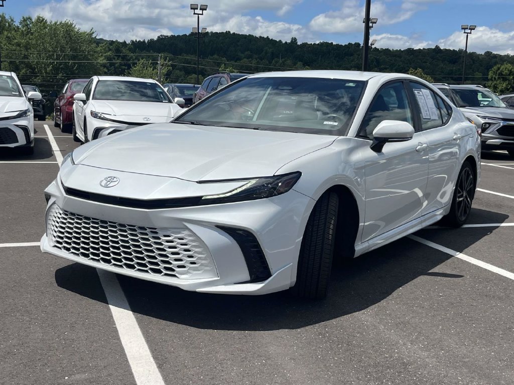 Certified 2025 Toyota Camry XSE FWD image 7
