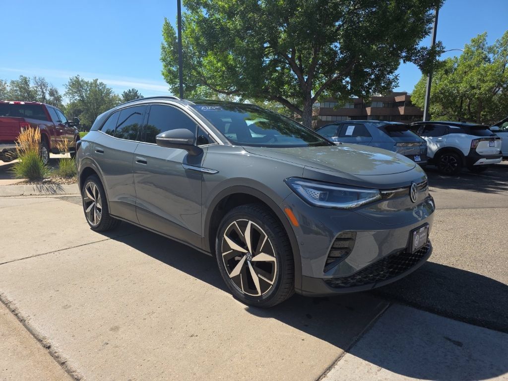 Certified 2023 Volkswagen ID.4 Pro S AWD/4WD image 8