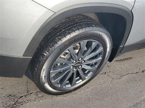 Certified 2023 Chevrolet Traverse RS image 5