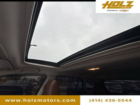 Used 2019 Subaru Outback 3.6R Touring image 19