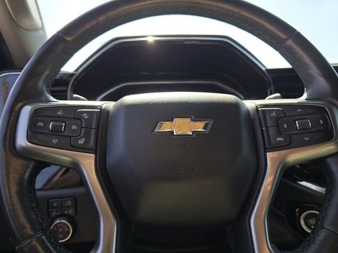 Used 2022 Chevrolet Silverado 1500 LTZ AWD/4WD image 35