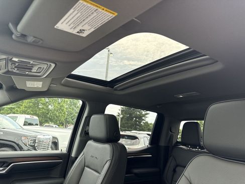 New 2026 GMC Sierra 1500 Denali AWD/4WD image 21